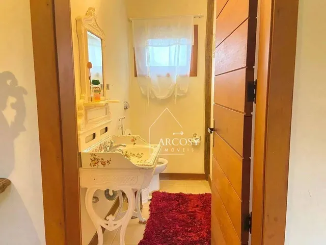 Imagem 10: Casa com 4 Dormitórios À Venda, 300 M² por R$ 3.000.000 - Cuiabá - Petrópolis/Rj