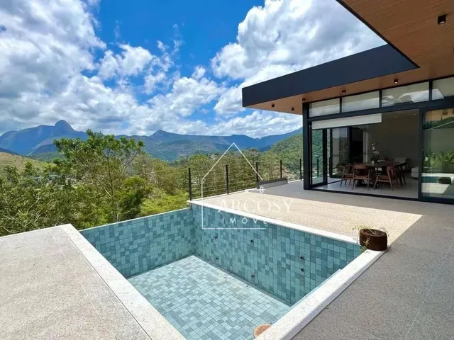 Imagem: Casa com 3 Dormitórios À Venda, 185 M²
