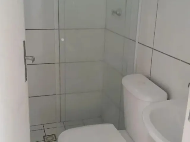 Imagem 10: Apartamento para Venda em Volta Redonda, Roma, 2 Dormitórios, 1 Suíte, 2 Banheiros, 1