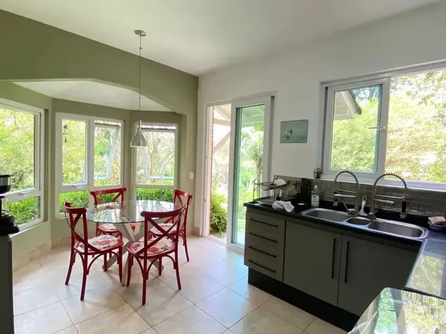 Imagem 8: Casa para Venda com 319 Metros Quadrados com 3 Quartos em Casa da Lua - Resende - Rj