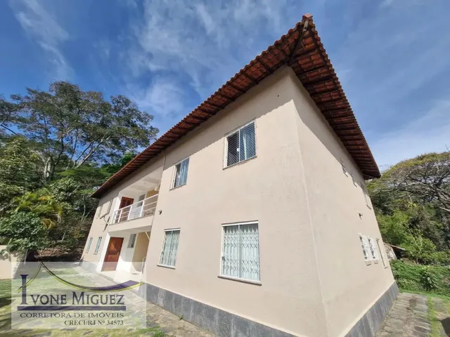 Imagem: O apartamento possui 2 Dormitórios, 1 Suíte, 2 Banheiros,