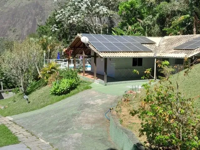Imagem: Excelente Residência em Araras Composta