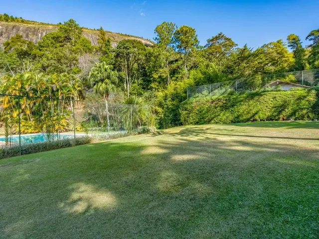 Imagem 12: Casa com 4 Quartos em Condomínio em Araras, Petrópolis