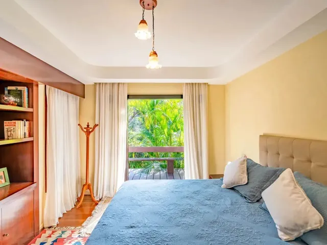 Imagem 13: Casa com 4 Quartos em Condomínio em Araras, Petrópolis
