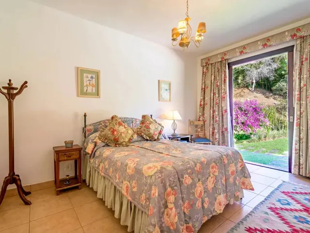 Imagem 3: Casa com 4 Quartos em Condomínio em Araras, Petrópolis