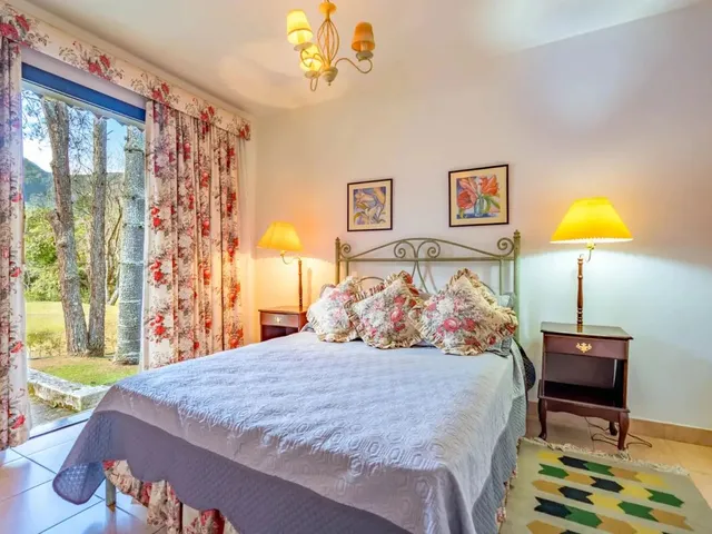 Imagem 14: Casa com 4 Quartos em Condomínio em Araras, Petrópolis