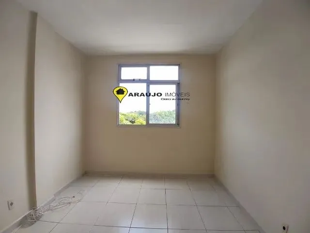 Imagem 6: Vendo Apartamento Campos Elíseos ( 2 Quartos) C/ Elevador -Garagem R$ 250Mil-Oportunidade