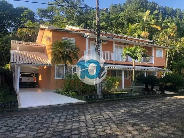 Imagem: Casa de 4 Quartos - Condomínio Marbella