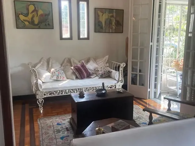 Imagem 12: Imóvel para Venda com 250 Metros Quadrados com 4 Quartos em Valparaíso - Petrópolis