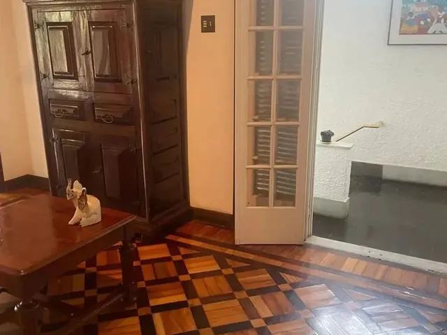 Imagem 15: Imóvel para Venda com 250 Metros Quadrados com 4 Quartos em Valparaíso - Petrópolis