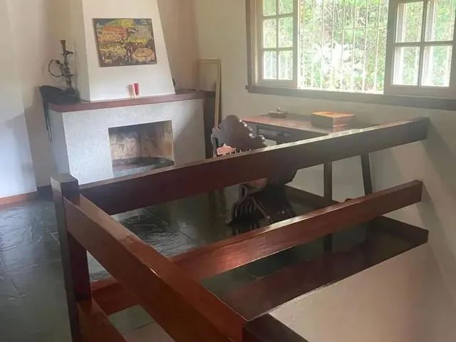 Imagem 11: Imóvel para Venda com 250 Metros Quadrados com 4 Quartos em Valparaíso - Petrópolis