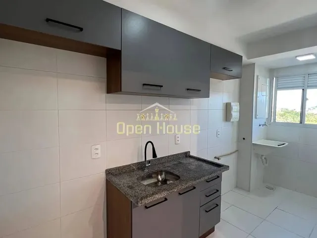 Imagem: O apartamento possui 2 Dormitórios, 2 Banheiros, 1 Vaga na