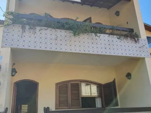 Imagem: Vende-Se - Casa - Angra dos Reis - Centro