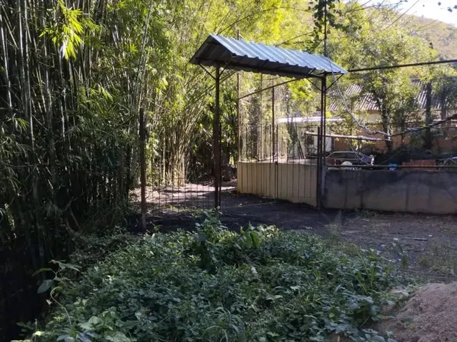 Imagem: A casa em condomínio possui 1 Dormitório, 1 Banheiro, 5