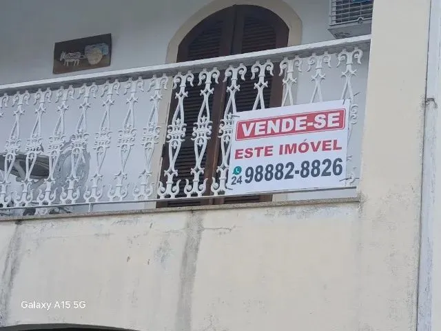 Imagem: Excelente Casa de 3 Quartos, no Bairro Jardim