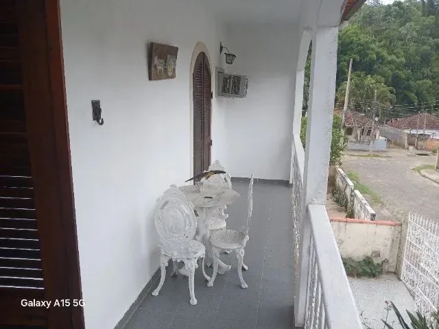 Imagem 12: Excelente Casa de 3 Quartos, no Bairro Jardim Seresta À Venda em Conservatória