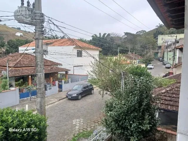 Imagem 11: Excelente Casa de 3 Quartos, no Bairro Jardim Seresta À Venda em Conservatória