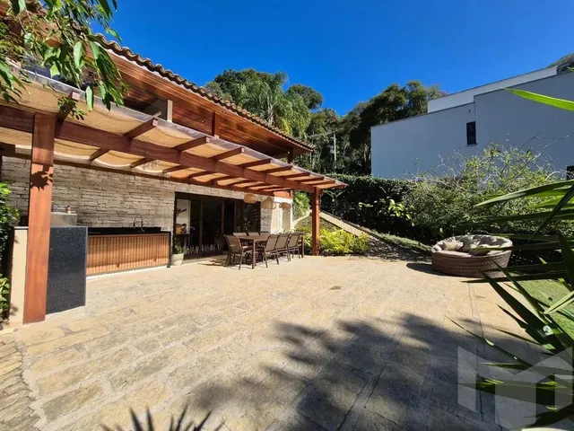 Imagem: A casa em condomínio possui 3 Dormitórios, 1 Suíte, 3