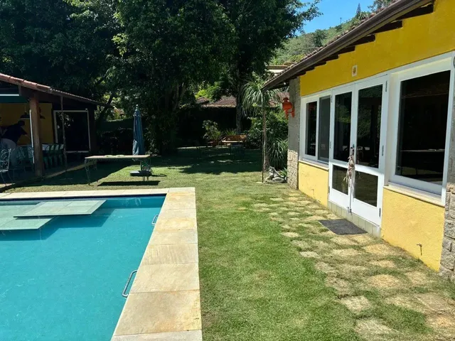 Imagem: Casa para Venda em Petrópolis, Nogueira