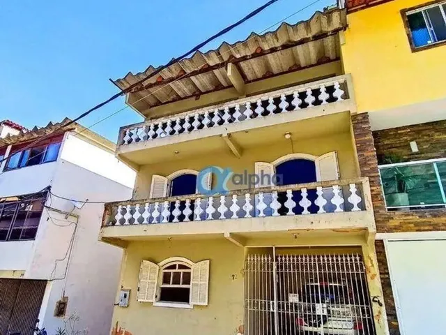 Imagem: A casa possui 3 Dormitórios, 1 Suíte, 3 Banheiros, 2