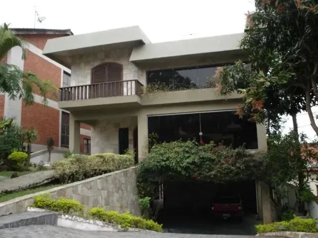Imagem: Casa em Alphaville!