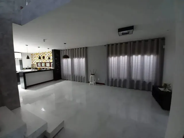 Imagem 11: Casa para Venda Possui 260 Metros Quadrados com 3 Quartos em Jerônimo Prado - Sobral