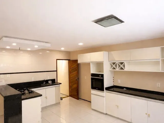 Imagem 10: Casa Ampla À Venda | 244 M² | 3 Quartos | Área Gourmet