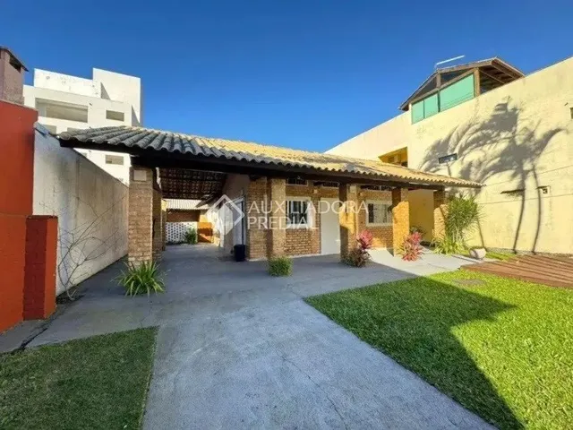 Imagem: Casa 3 Quarto(S), no Bairro Canasvieiras