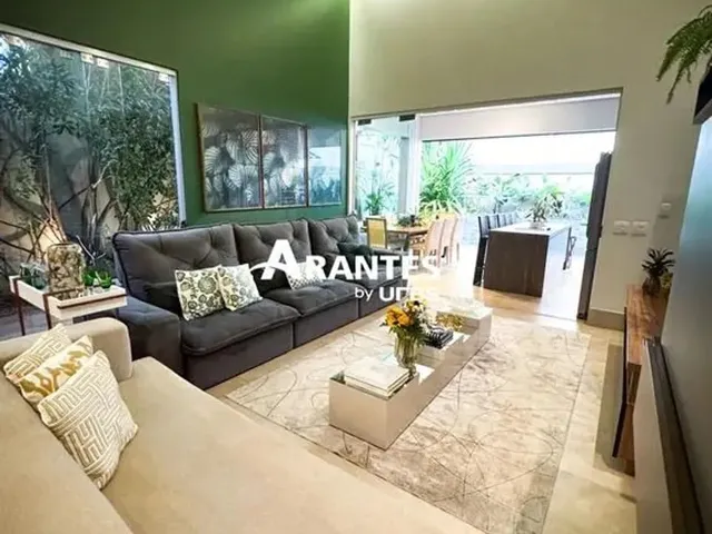 Imagem: Sobrado em Condomínio com 330M² 3 Quartos