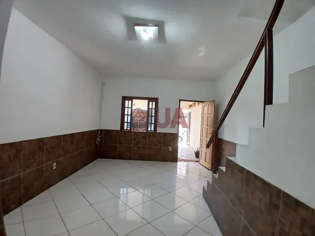 Imagem: Casa Aconchegante com 2 Quartos e Garagem