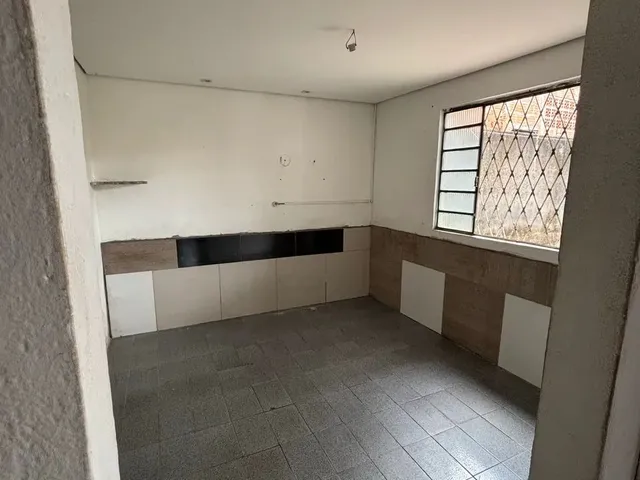 Imagem: Aluga-Se Casa - Excelente Localização