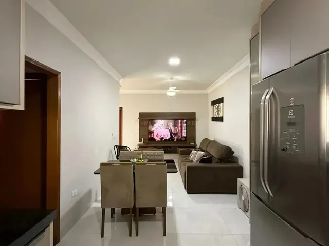 Imagem 7: Casa com 3 Quartos, Suíte, Cozinha Planejada e Churrasqueira - Paiçandu/Pr
