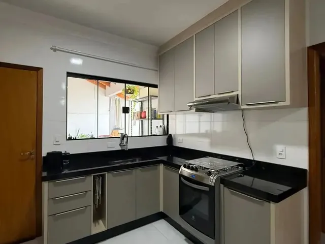 Imagem 11: Casa com 3 Quartos, Suíte, Cozinha Planejada e Churrasqueira - Paiçandu/Pr