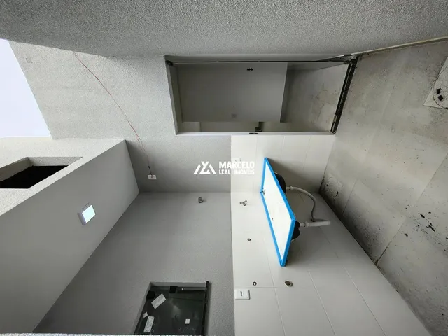Imagem 13: Vendo Casa com 2 Quartos Sendo 1 Suíte, com Vaga de Garagem na Avenida Principal
