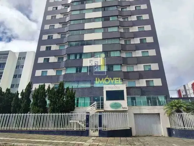 Imagem 1: Apartamento 3 Suítes À Venda com 160 M², Suítes com Planejados + Dependência