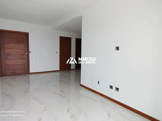 Imagem 16: Vendo Apto 8º Andar com 3 Suítes no Edificio Paulo Simonassi no Bairro Candeias