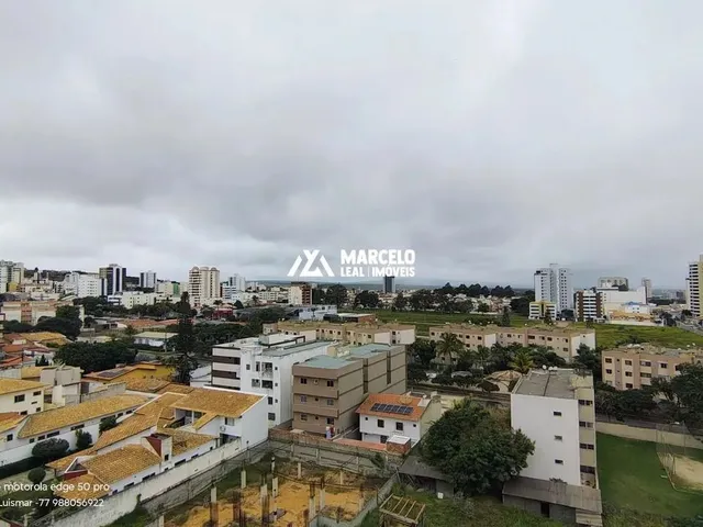Imagem 11: Vendo Apto 8º Andar com 3 Suítes no Edificio Paulo Simonassi no Bairro Candeias