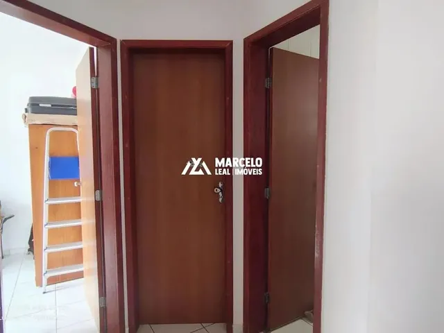 Imagem 10: Vendo Apartamento 1º Andar com 3 Quartos Sendo 1 Suíte, Dentro de Condomínio Fe