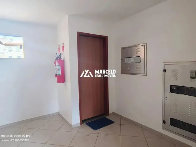 Imagem 2: Vendo Apartamento 1º Andar com 3 Quartos Sendo 1 Suíte, Dentro de Condomínio Fe