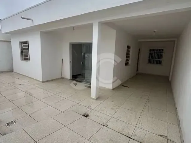Imagem: Casa À Venda - Bairro Ibirapuera