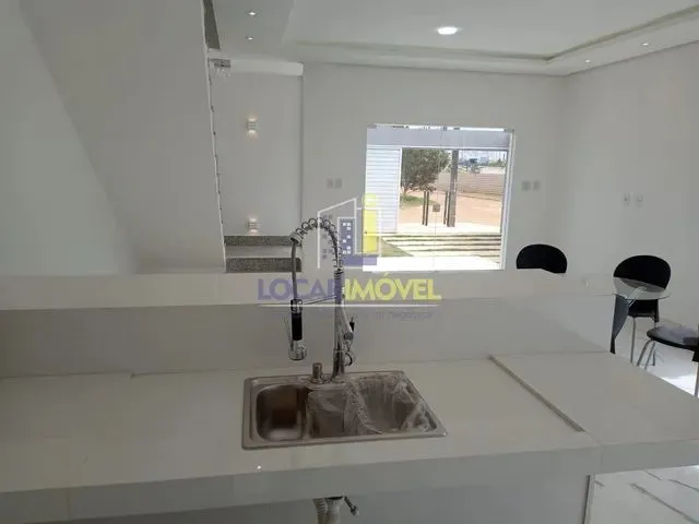 Imagem 5: Casa Duplex 3 Suítes Sendo 1 com Closet e Outra com Varanda + Vaga de Garagem para 4