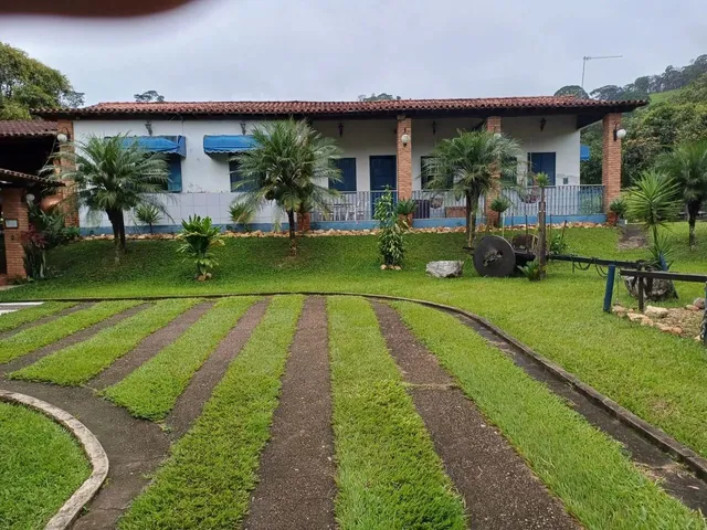 Imagem: Belíssima Fazenda em Catas Altas da Noruega