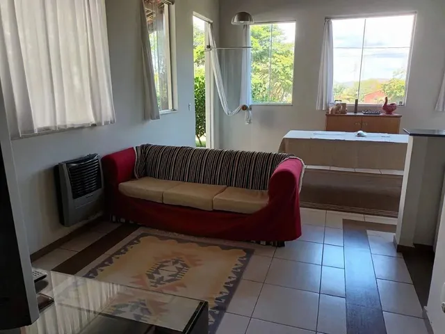 Imagem 2: Casa 3 Quartos em Condomínio Fechado Próximo a Bh