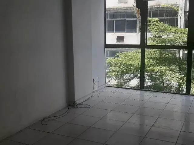 Imagem: Sala Comercial À Venda em Comércio - Salvador