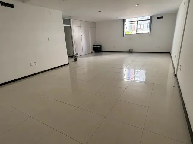 Imagem 8: Conjunto de Salas 220 M² - Barra