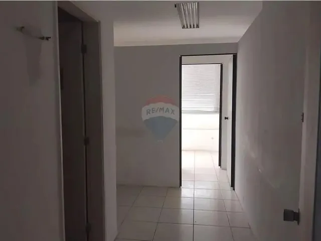 Imagem 4: Sala Comercial no Centro Empresarial Iguatemi: Expanda Seu Negócio!
