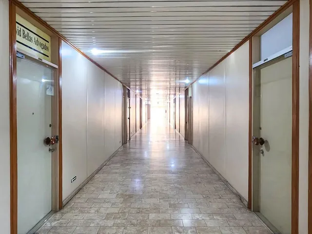 Imagem 4: Centro Empresarial Iguatemi - Sala Comercial - Venda - Sala com 42M² no Centro