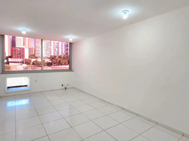 Imagem 2: Centro Empresarial Iguatemi - Sala Comercial - Venda - Sala com 42M² no Centro