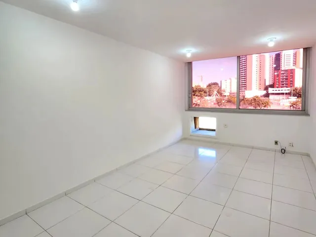 Imagem 8: Centro Empresarial Iguatemi - Sala Comercial - Venda - Sala com 42M² no Centro