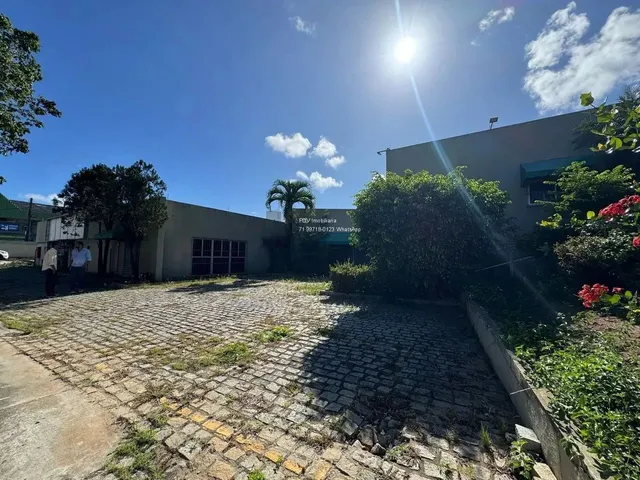 Imagem: O depósito possui 5 Vagas na garagem, 3.500m² de Área e